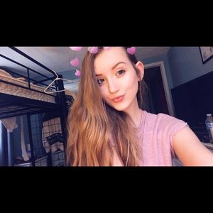 Meet your Posher, Breanna